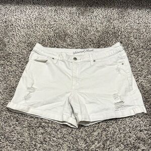 Universal Thread White Distressed Women’s Jean Shorts High Rise Midi